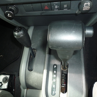 【自社ローン】ン】クライスラー　ジープラングラー4WD　カッコイイ赤の画像