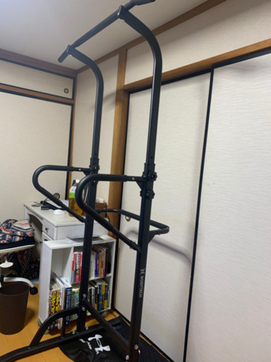 懸垂マシン　ぶら下がり健康器具