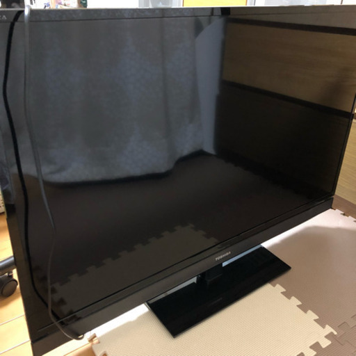 決まりました！TOSHIBA REGZA 液晶カラーテレビ 40インチ