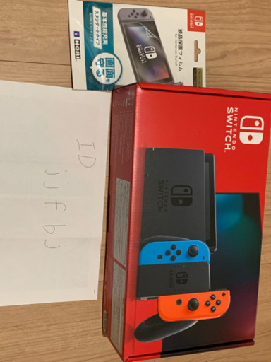 ニンテンドースイッチ新品　保護フィルム付き