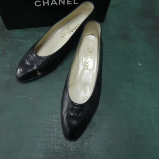 23.5足募集！パリジェンヌ御用達＾シャネルCHANELパンプス37／23.5㎝履いたのは1度のサイズミス中古レディースの画像