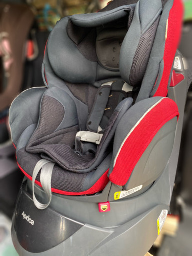 新生児～4歳くらいまで チャイルシート