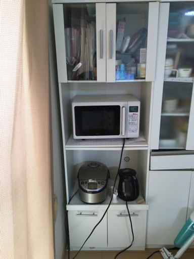 ニトリ　食器棚　　受取者決定