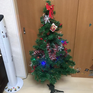 クリスマスツリーの画像