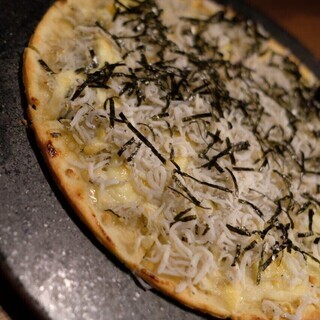 【虎ノ門・神谷町/土日休み】落ち着いた本格BAR！キッチン兼バーテンダー募集！の画像