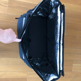 ウーバーイーツ　バッグ　吉塚　博多の画像