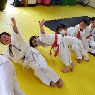 千歳船橋で空手を始めるなら是非佐々木道場へお越しください。梅ヶ丘駅徒歩30秒❗の画像
