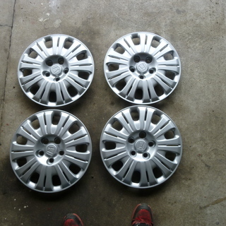 ホンダ　１５インチ　ホイールカバー　新品同様！