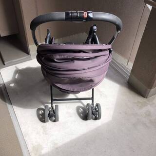 アップリカ エアリア Aprica airRia ベビーカー 中古品の画像