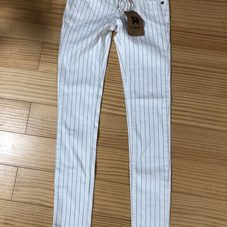 ストライプスキニー