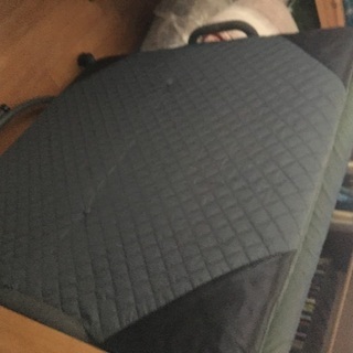 ワイシャツ入れ家具食器冷蔵庫扇風機勉強机子供のおもちゃ観葉植物グッズ洋服タオルシーツ布団ベットその他もろもろたくさんありますの画像