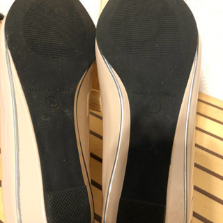 1回短時間利用レインパンプス・エナメルパンプスの画像