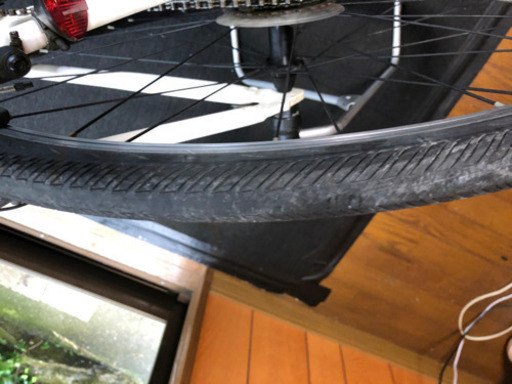 BRIDGESTONE  CYLVA Ｆ24   サイズ490mm  ホワイト　　中古　クロスバイク　自転車