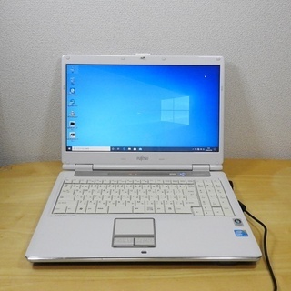 格安で使えるPCです！富士通の人気シリーズ！FMVホワイト
