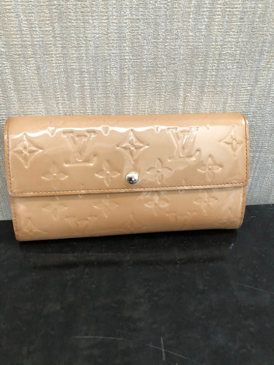 VUITTON 長財布
