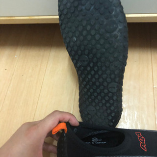 スノーケリングシューズ 黒 25cmの画像