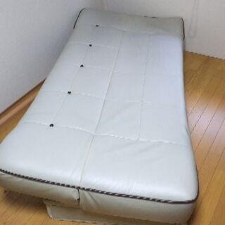 お引取で限定⚫️ソファーベッドの画像