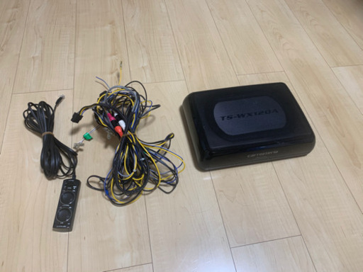 《値下げしました》【カロッツェリア】サブウーファー　ts-wx120a