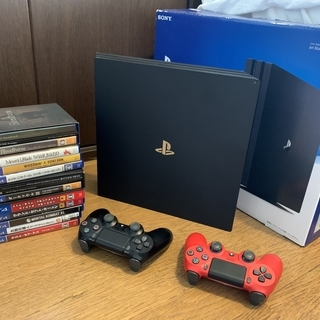 美品　PS4 Pro 1 TB コントローラーx２