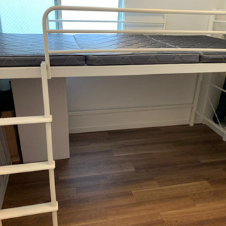 ベッド　マット付　下収納の画像