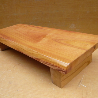 玄関台・新品・ケヤキ材の画像
