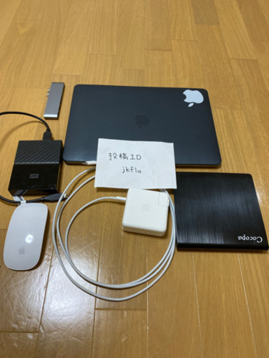 マックブックプロ　2019年版　マウスApple製