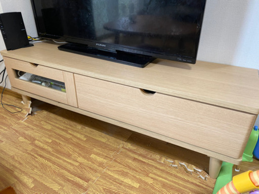 テレビ台