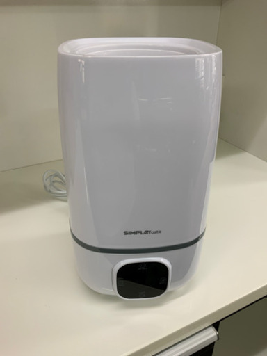 加湿器　小さめ　タッチ式　中古^_^