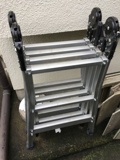 折りたたみ梯子マルキン自転車工業株式会社