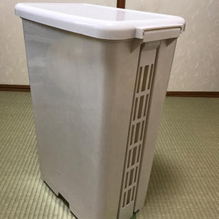 【お話中につき受付終了】 36ℓサイズのゴミ箱