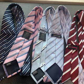 ネクタイ5本の画像