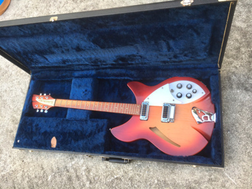 Rickenbacker   Model 330 /代理出品