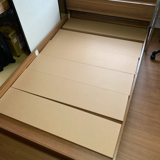 ※候補者決まりました※セミダブルローベッド（マットレス付）の画像