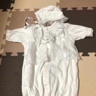 新生児ロンパース、コンビ肌着、短肌着セットの画像