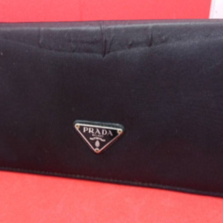 PRADA 二つ折り財布 