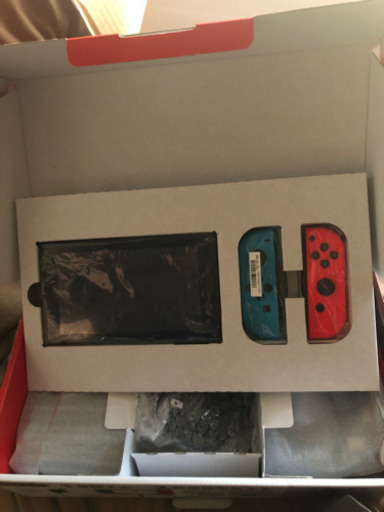 ニンテンドースイッチ 新型 美品中古
