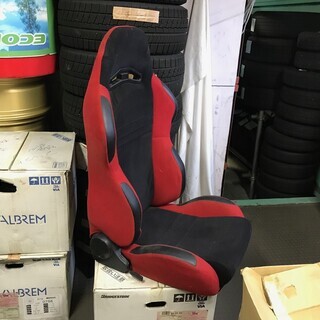 メーカー不明　レカロタイプ セミバケットシート 運転席側