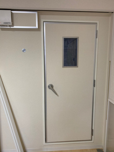 防音ドア・ドア枠　中古　　取りに来てくださる方