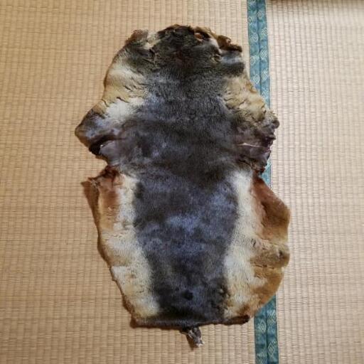 動物毛足置きマット