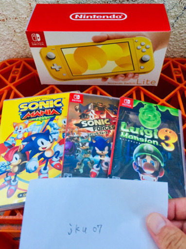 新品Switch Lite + 中古ソフト