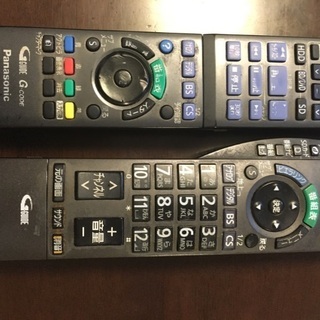 テレビとブルーレイレコーダーとテレビ台をセットで差し上げますの画像