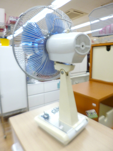 扇風機 昭和レトロ TOSHIBA 1972年製 ☆ 札幌市 清田区 平岡