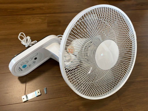扇風機　壁掛け