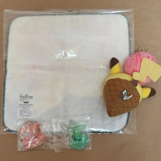 ポケモングッズ　ピカチュウマスコットなどの画像