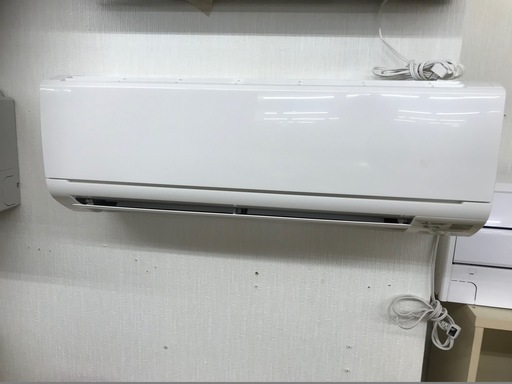 美品！！　２０１７年製　標準工事費込み！！　三菱　２．２ｋ（６畳～８畳用）　４４，０００円（税込み）