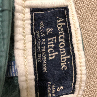 アバクロの短パン　淡い緑の画像