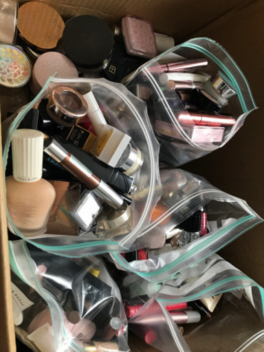 コスメ等 約500点 (デパコス多数有)
