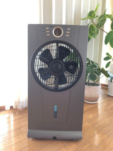 扇風機　ミストファン