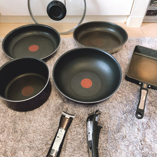 T-fal 調理器具セットの画像