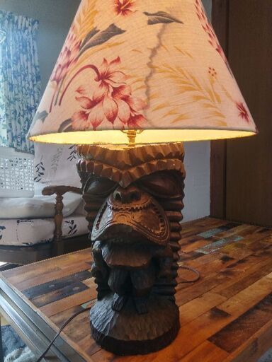 ハワイ　ティキ　ランプ